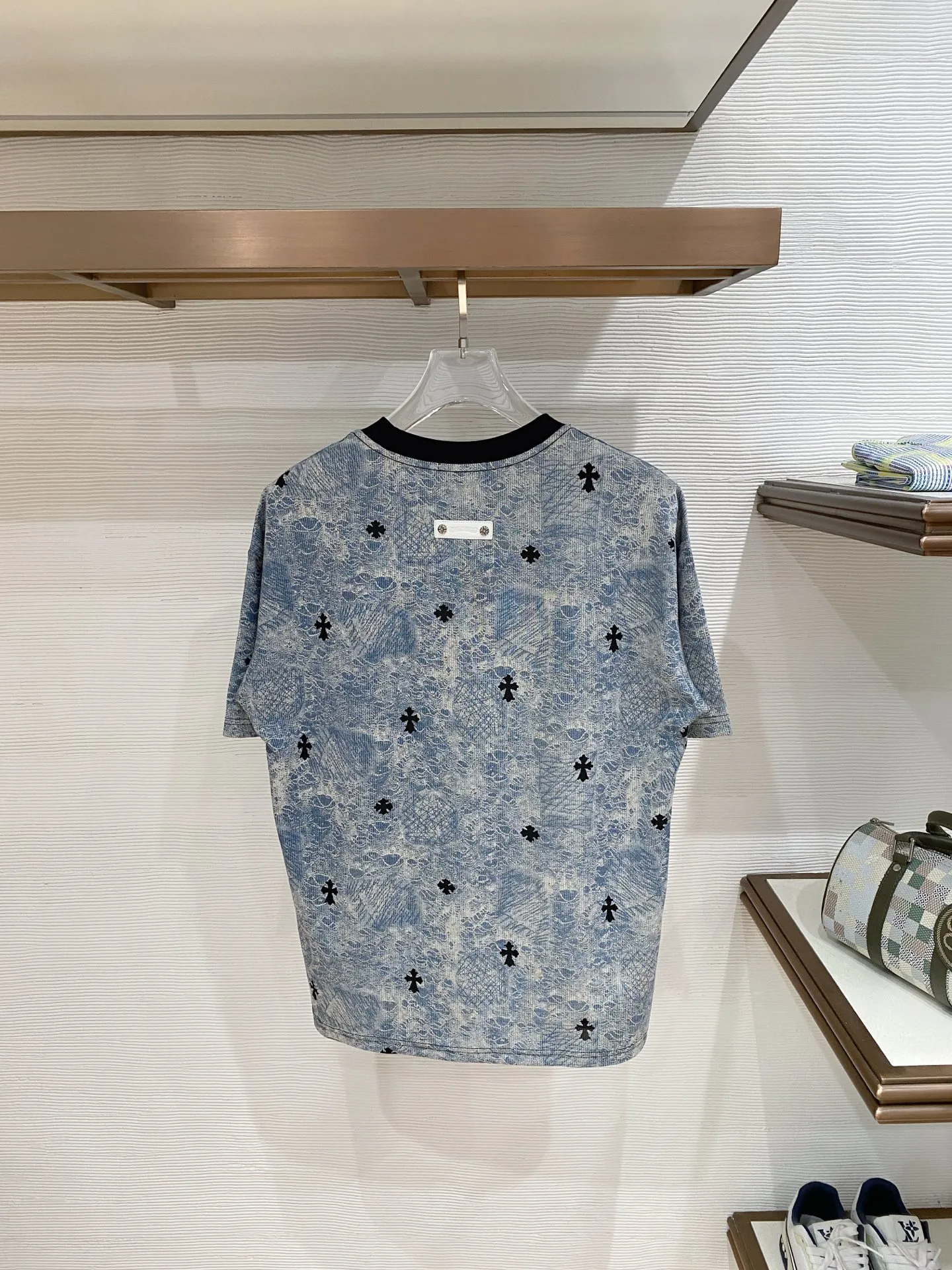 Black ， ，Khaki、Light Blue 。 Retro ，Breathable ， 。 Sizes：M-3XL